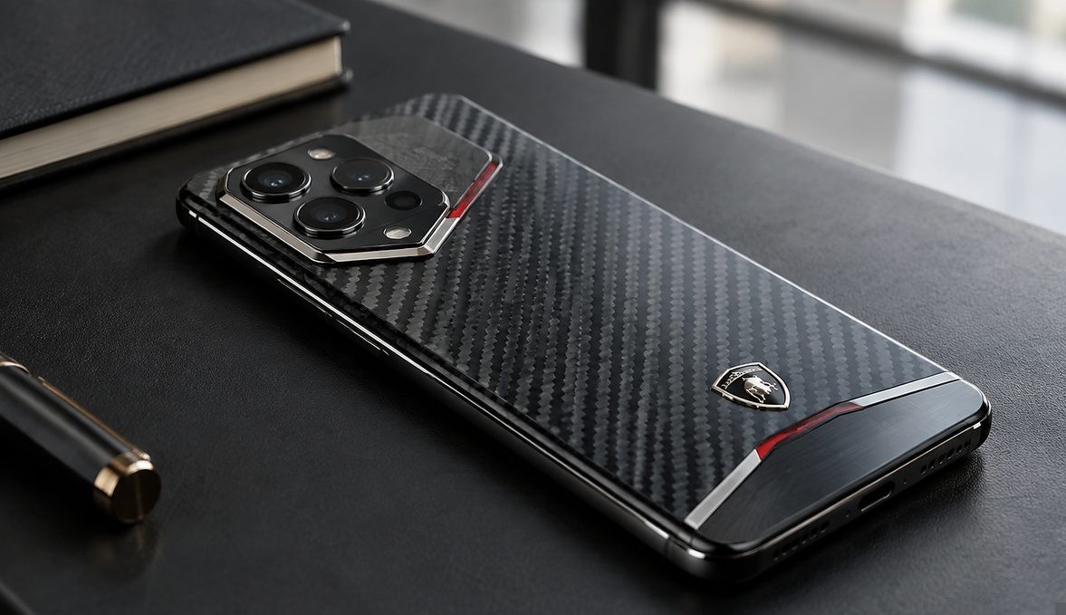 TECNO×トニーノ・ランボルギーニのコラボスマホが約7.4万円で登場