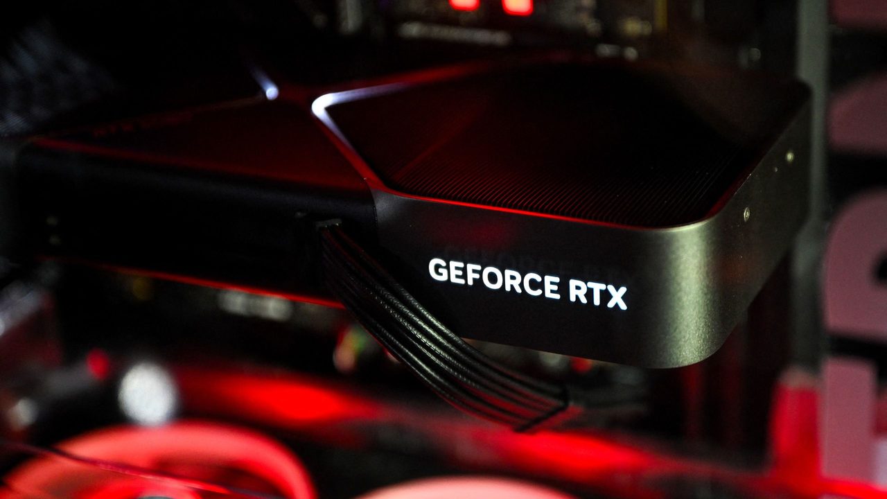 Nvidia RTX 5090在美国官方线上渠道消失，第三方卖家喊价9500美元