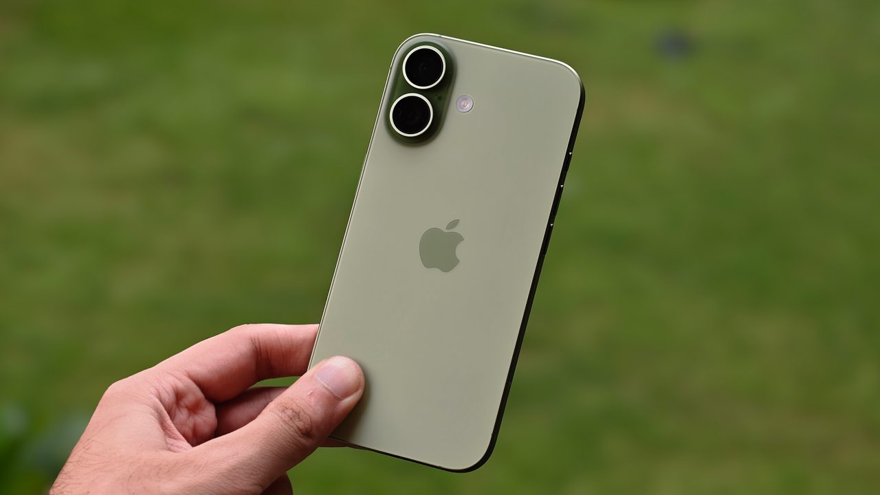 今年没有 iPhone 18:苹果标准版后继机型推迟至 2027 年
