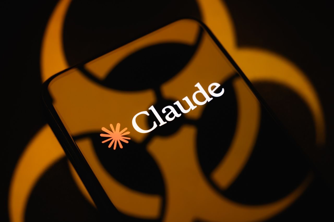 Anthropic威胁报告:俄罗斯自由职业者用Claude编写自主作战无人机蜂群程序