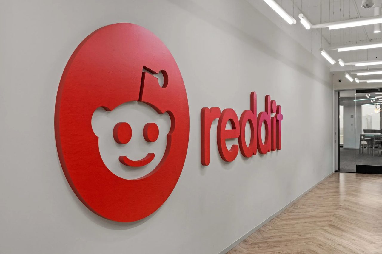 Reddit 封堵 AI 爬虫,RSS 沦为'附带伤亡'