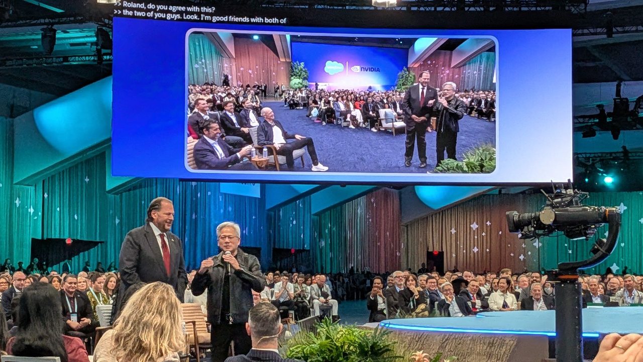 Jensen Huang定调AI“新工业革命”,Dario Amodei在Dreamforce 2026观点相左