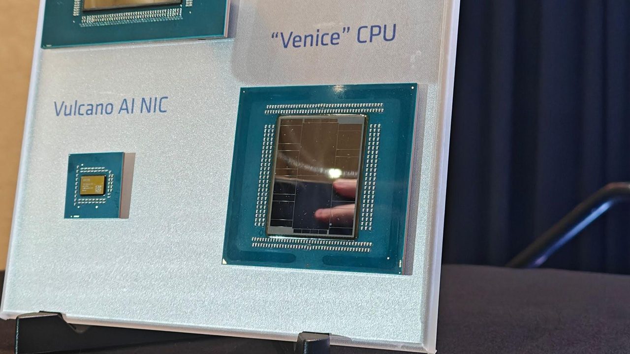 AMD EPYC Venice首批官方跑分出炉:宣称性能达Nvidia 96核Vera的两倍