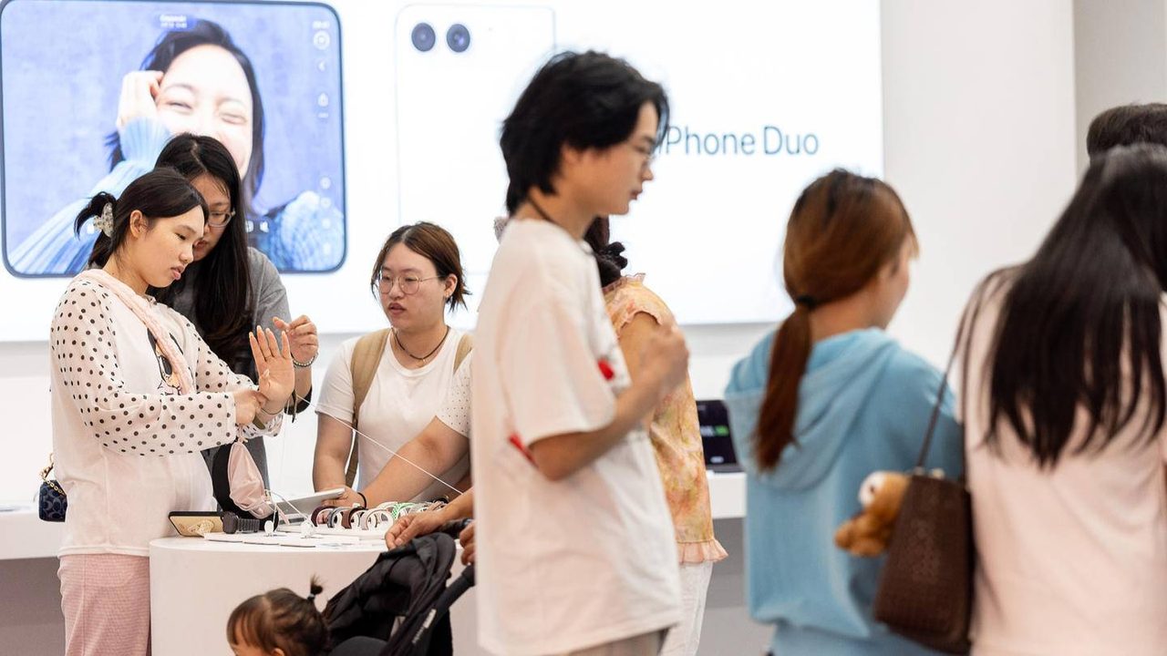 iPhone Duo量产爬坡受阻:富士康整机良率仅约60%