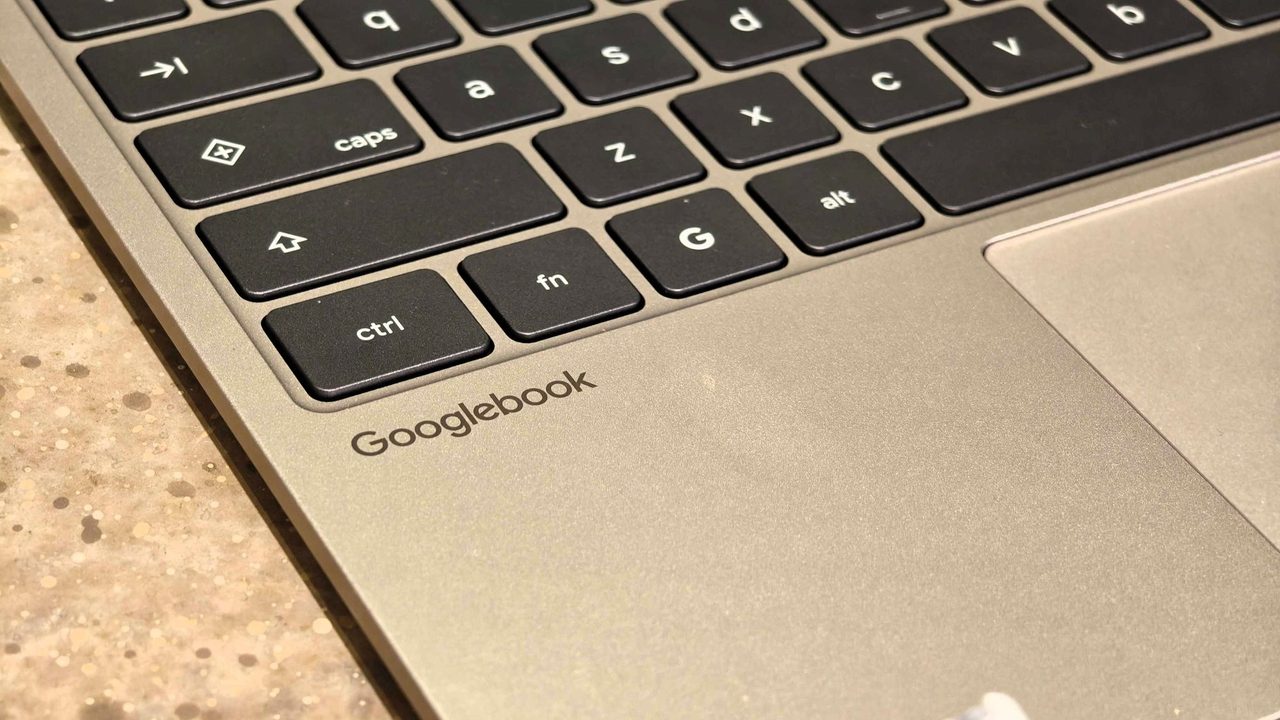 骁龙峰会实机体验:Dell 与 HP 骁龙 Googlebook 让一位质疑者“动了转投的念头”