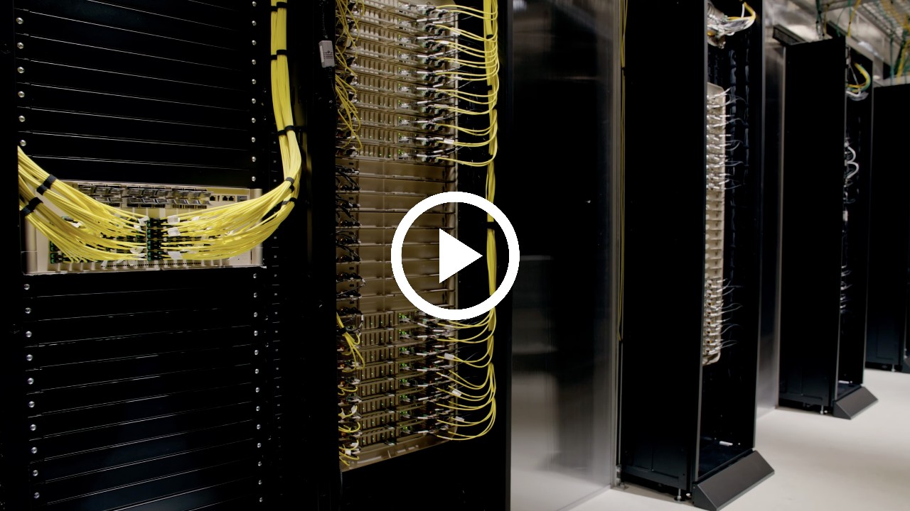 NVIDIA Quantum-X800 InfiniBand 交换机官方图(厂商图)
